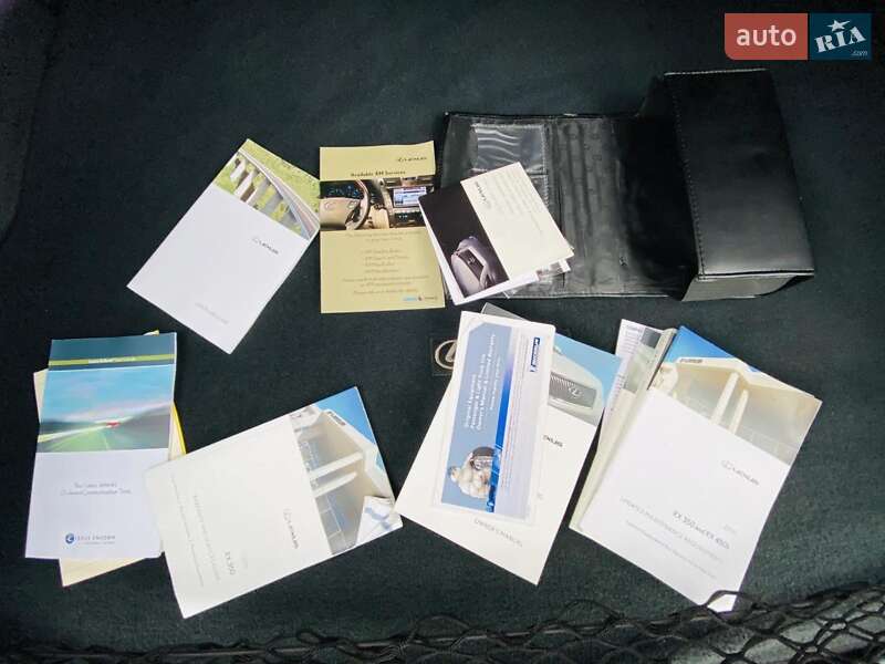 Внедорожник / Кроссовер Lexus RX 2010 в Харькове