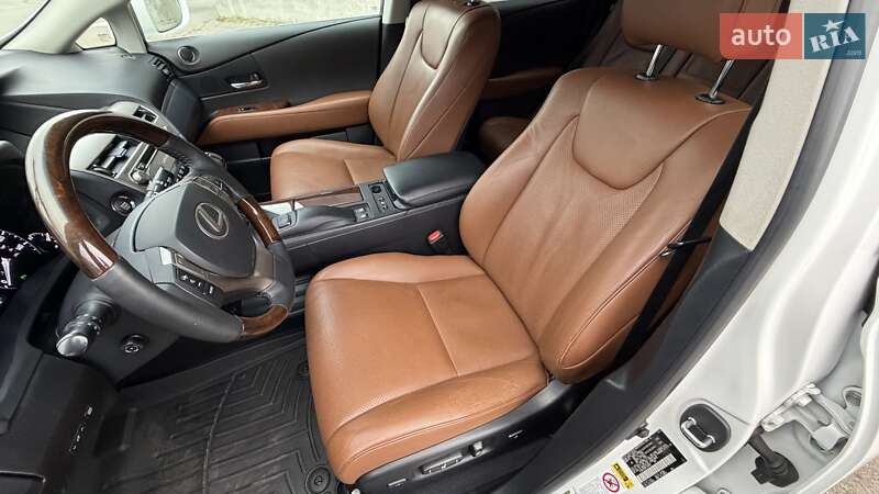 Внедорожник / Кроссовер Lexus RX 2015 в Киеве фото 18 Внедорожник / Кроссовер Lexus RX 2015 в Киеве