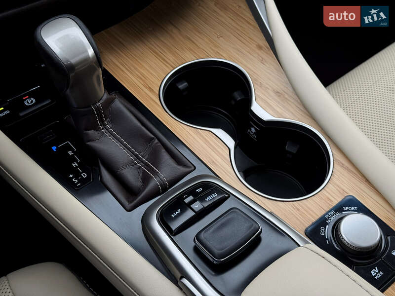 Внедорожник / Кроссовер Lexus RX 2018 в Киеве