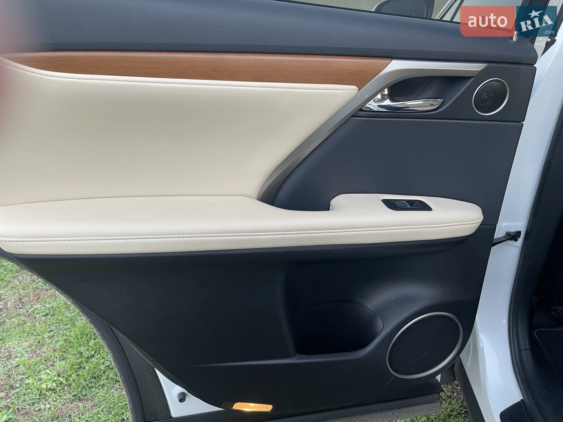 2022 Lexus RX - мініатюра 17