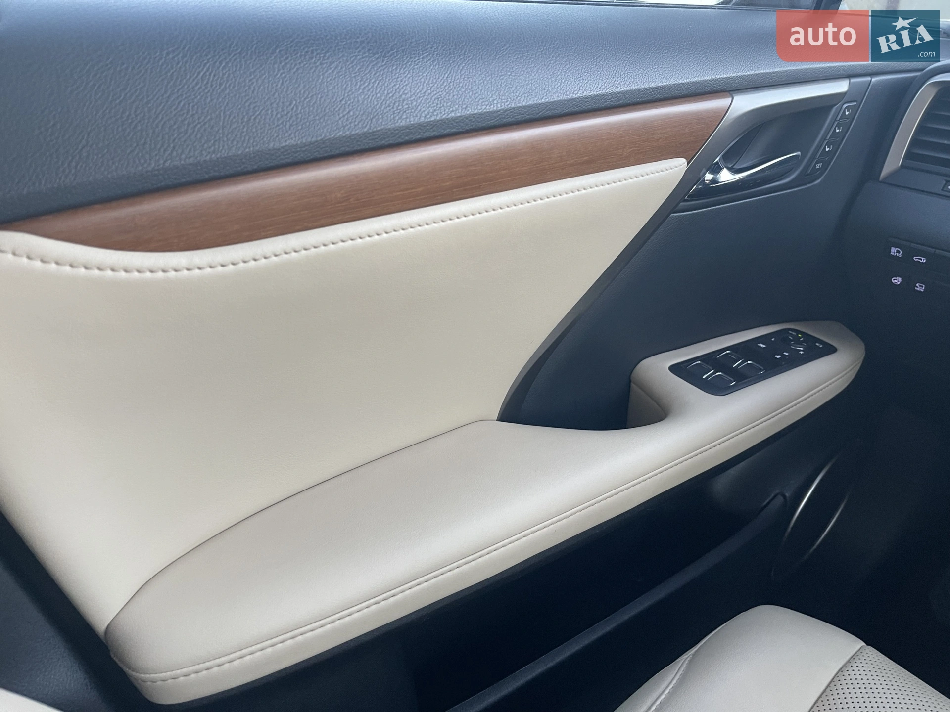 2022 Lexus RX - мініатюра 27