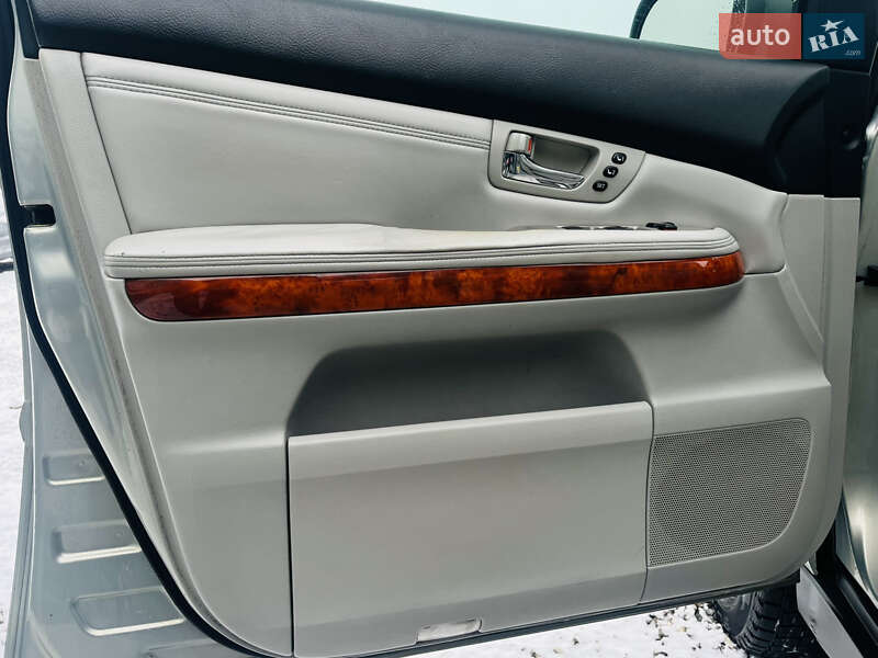 Позашляховик / Кросовер Lexus RX 2005 в Харкові