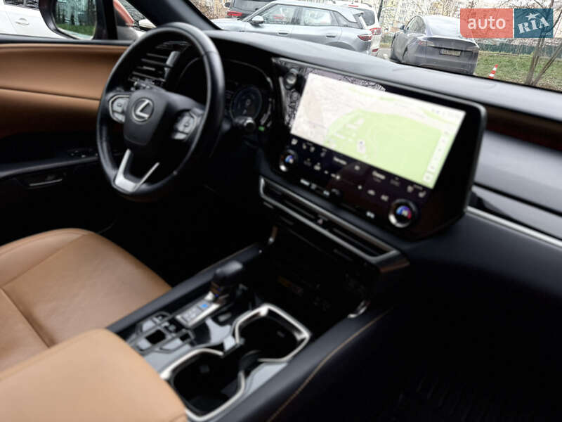Внедорожник / Кроссовер Lexus RX 2023 в Киеве