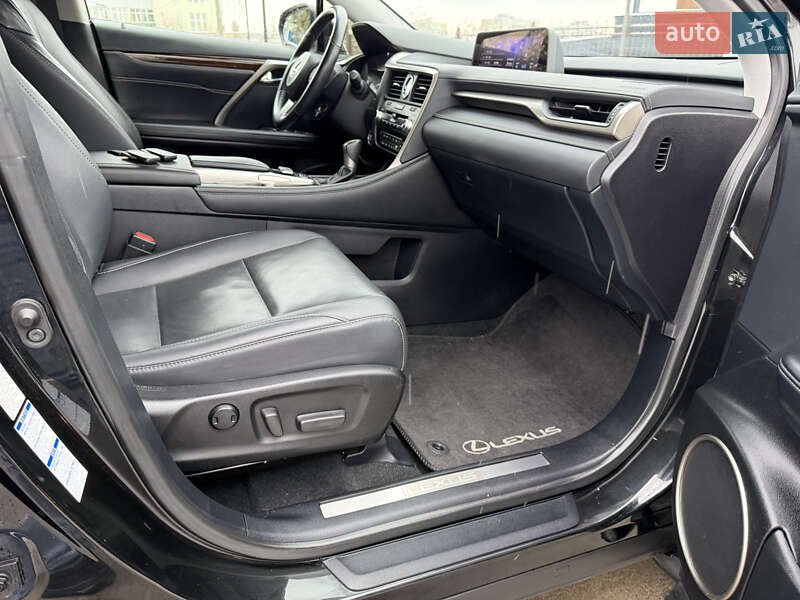 Позашляховик / Кросовер Lexus RX 2019 в Івано-Франківську