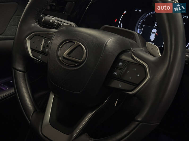 Внедорожник / Кроссовер Lexus RX 2023 в Николаеве