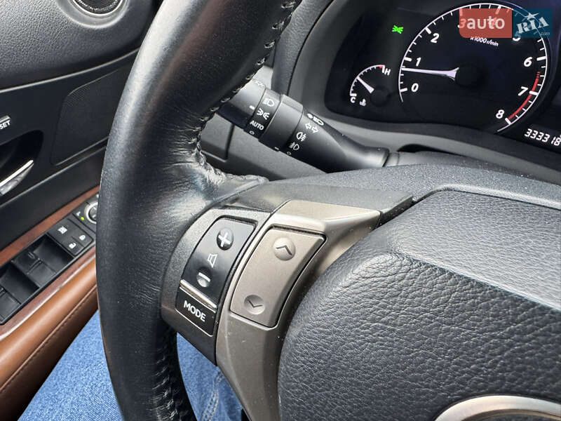 Позашляховик / Кросовер Lexus RX 2013 в Києві