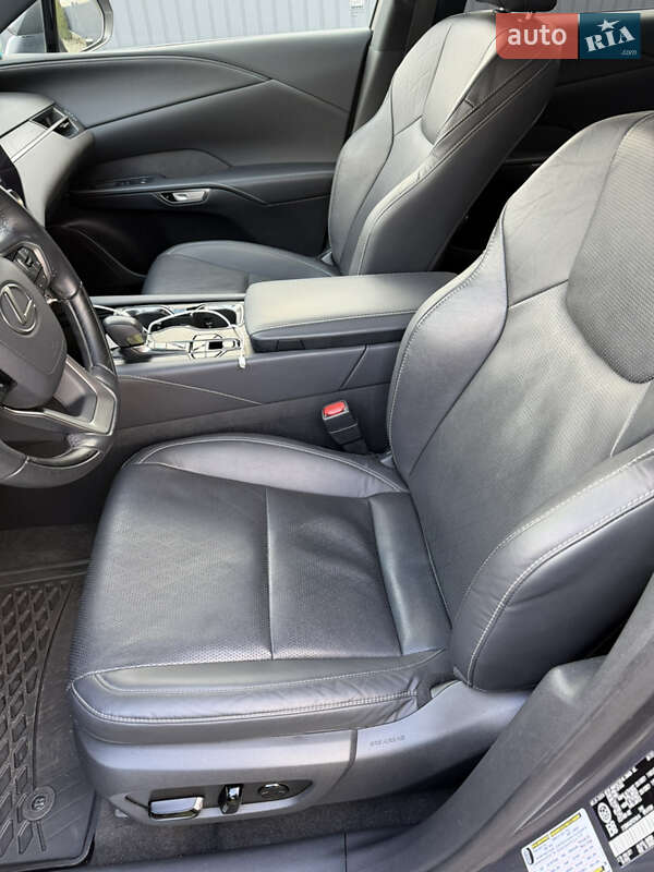 Внедорожник / Кроссовер Lexus RX 2023 в Львове фото 18 Внедорожник / Кроссовер Lexus RX 2023 в Львове