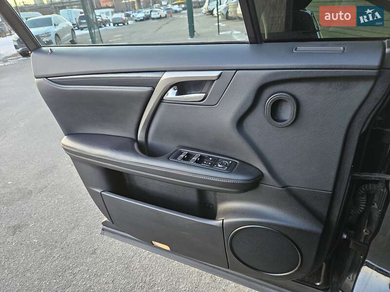 Внедорожник / Кроссовер Lexus RX 2018 в Киеве