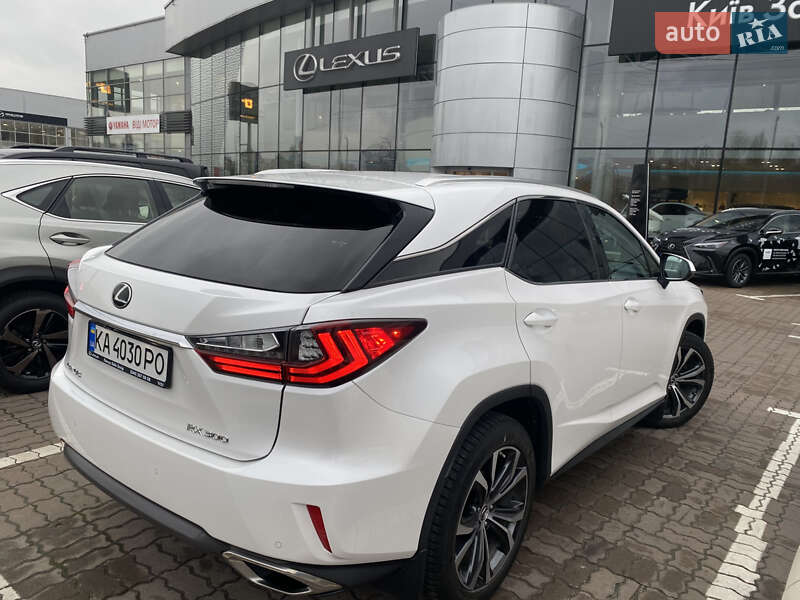 Внедорожник / Кроссовер Lexus RX 2018 в Киеве