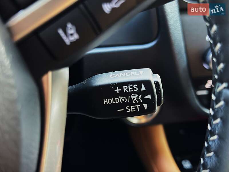 Внедорожник / Кроссовер Lexus RX 2021 в Киеве