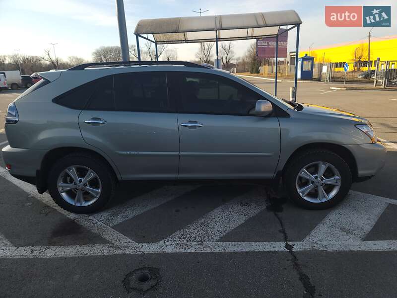 Позашляховик / Кросовер Lexus RX 2008 в Чернівцях