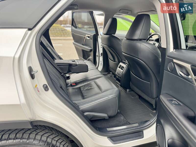 Внедорожник / Кроссовер Lexus RX 2016 в Киеве