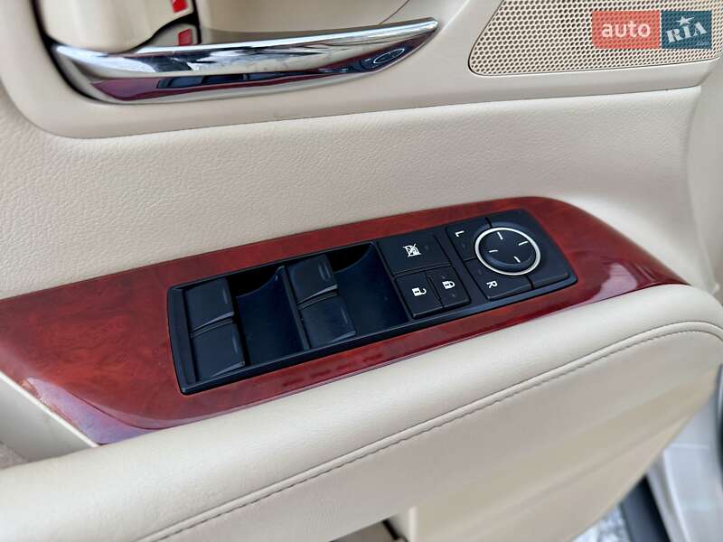 Внедорожник / Кроссовер Lexus RX 2011 в Киеве