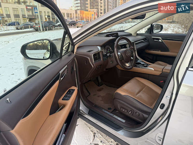 Внедорожник / Кроссовер Lexus RX 2019 в Киеве