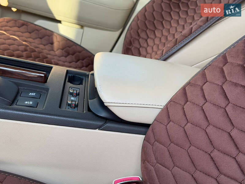 Внедорожник / Кроссовер Lexus RX 2013 в Ахтырке