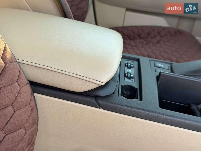 Внедорожник / Кроссовер Lexus RX 2013 в Ахтырке