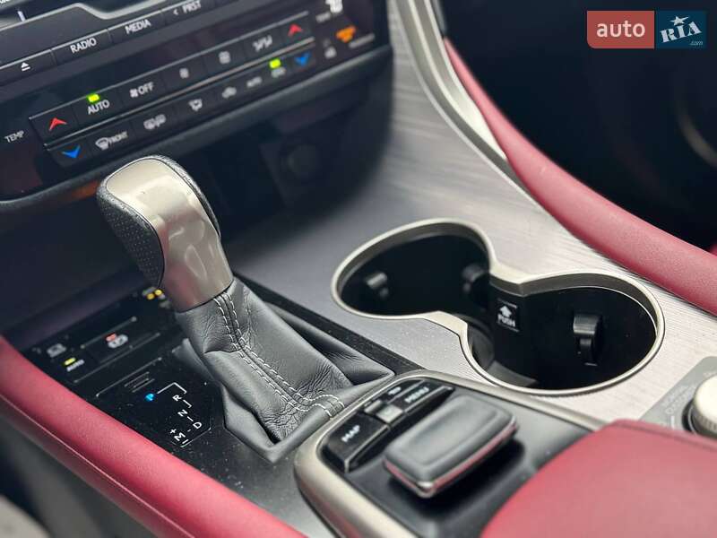 Внедорожник / Кроссовер Lexus RX 2017 в Киеве фото 27 Внедорожник / Кроссовер Lexus RX 2017 в Киеве