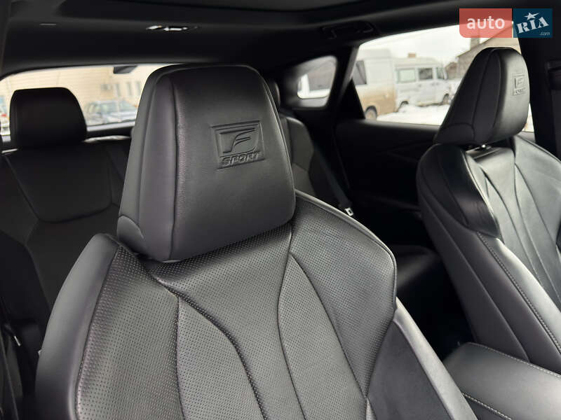 Внедорожник / Кроссовер Lexus RX 2022 в Бучаче