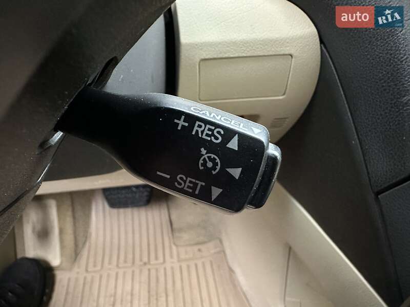 Внедорожник / Кроссовер Lexus RX 2013 в Харькове