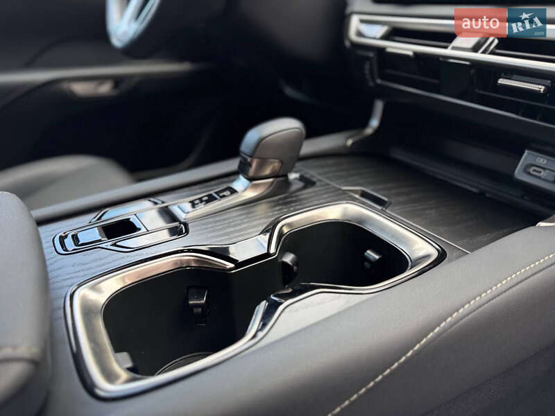 Внедорожник / Кроссовер Lexus RX 2024 в Киеве