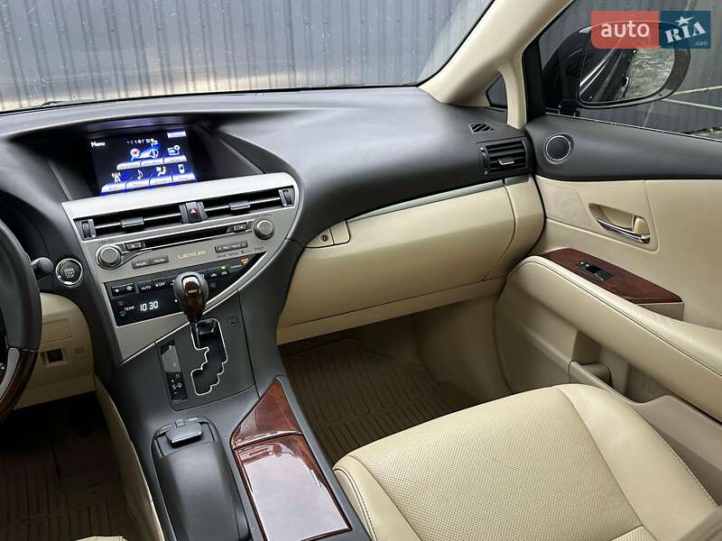 Внедорожник / Кроссовер Lexus RX 2013 в Ахтырке