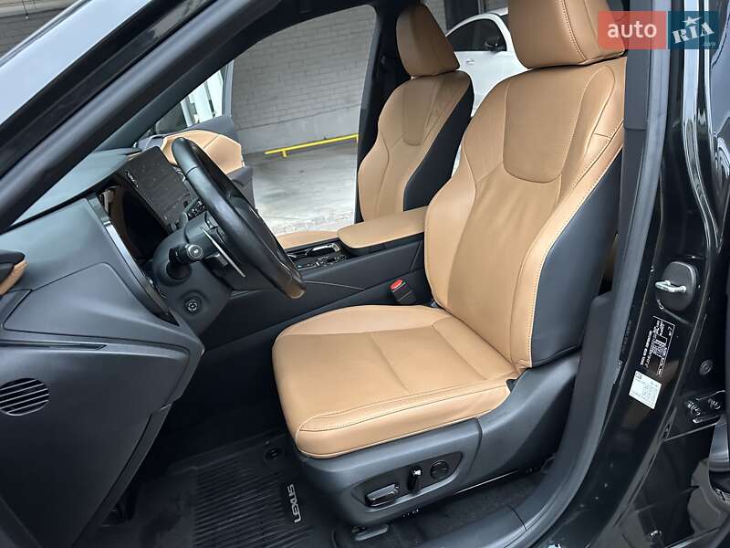 Внедорожник / Кроссовер Lexus RX 2023 в Киеве фото 46 Внедорожник / Кроссовер Lexus RX 2023 в Киеве