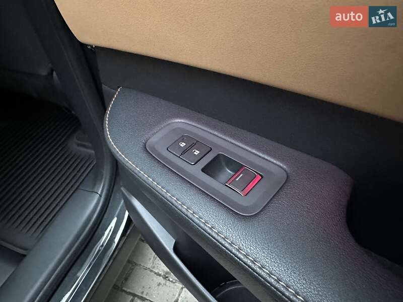 Внедорожник / Кроссовер Lexus RX 2023 в Киеве фото 60 Внедорожник / Кроссовер Lexus RX 2023 в Киеве