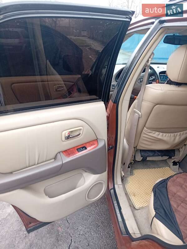 Внедорожник / Кроссовер Lexus RX 2001 в Полтаве