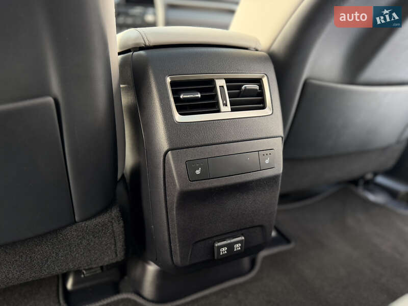 Внедорожник / Кроссовер Lexus RX 2022 в Киеве