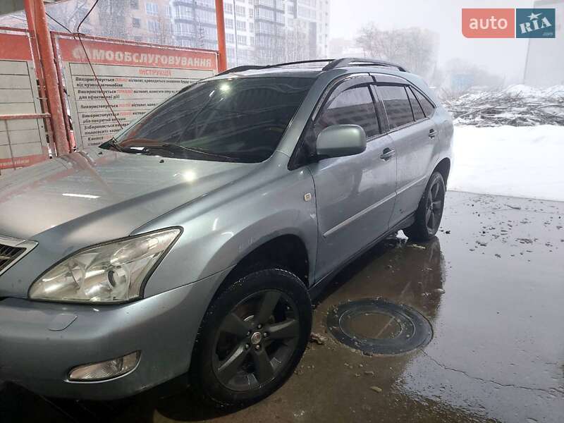 Внедорожник / Кроссовер Lexus RX 2005 в Черновцах