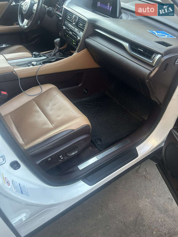 Внедорожник / Кроссовер Lexus RX 2017 в Одессе