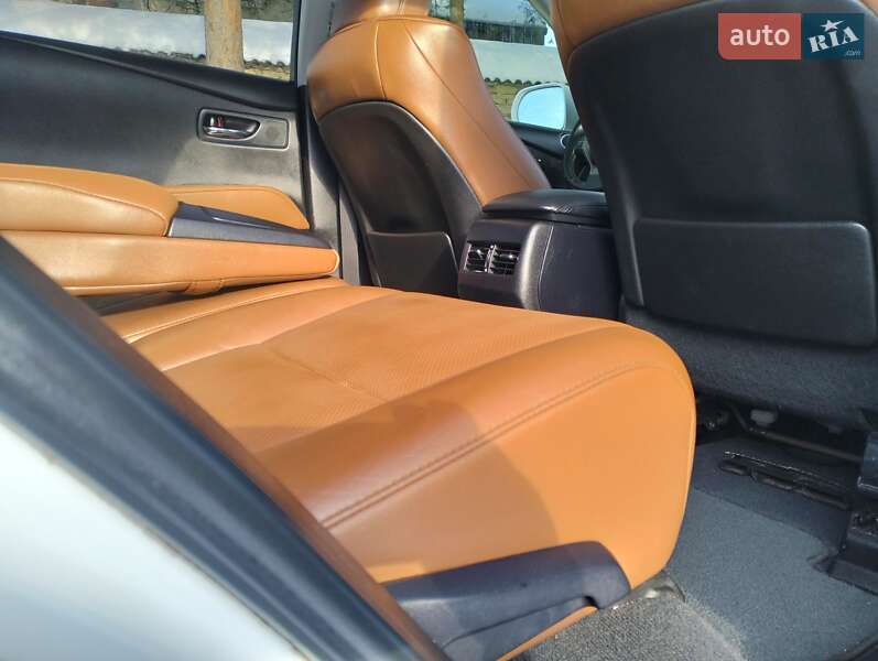 Внедорожник / Кроссовер Lexus RX 2014 в Ровно