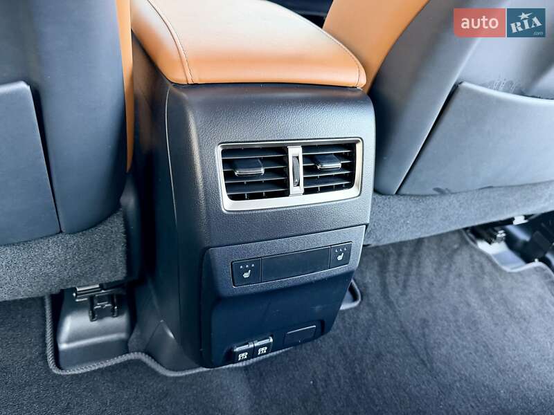 Внедорожник / Кроссовер Lexus RX 2021 в Киеве