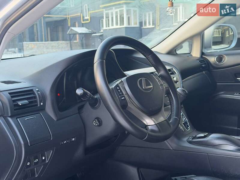 Позашляховик / Кросовер Lexus RX 2013 в Києві