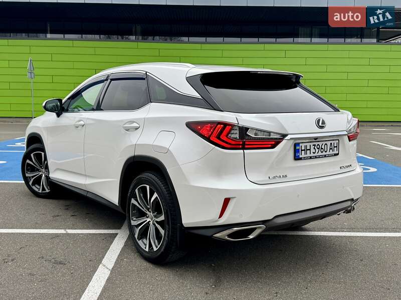 Внедорожник / Кроссовер Lexus RX 2016 в Киеве