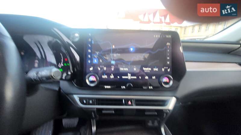 Внедорожник / Кроссовер Lexus RX 2023 в Ивано-Франковске