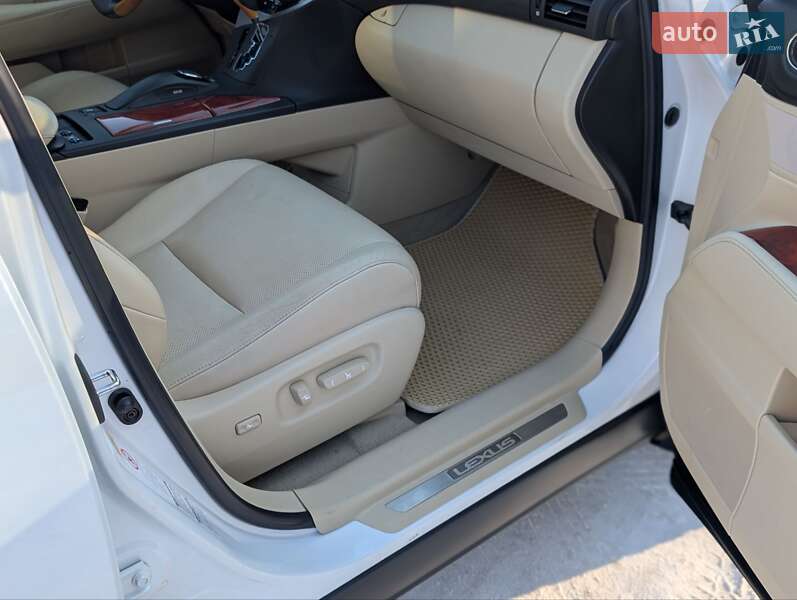 Внедорожник / Кроссовер Lexus RX 2011 в Ивано-Франковске