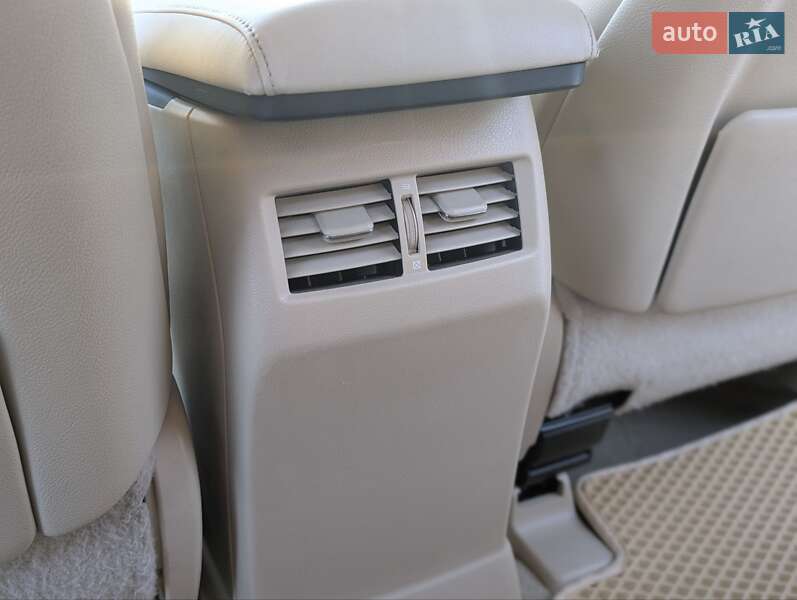 Внедорожник / Кроссовер Lexus RX 2011 в Ивано-Франковске