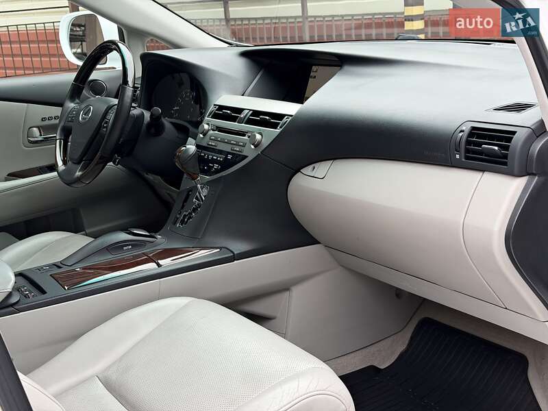 Внедорожник / Кроссовер Lexus RX 2010 в Одессе