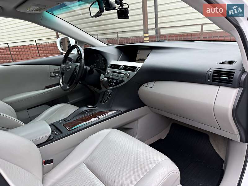 Внедорожник / Кроссовер Lexus RX 2010 в Одессе