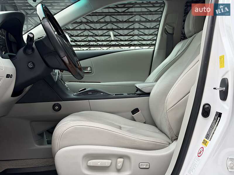 Внедорожник / Кроссовер Lexus RX 2010 в Одессе