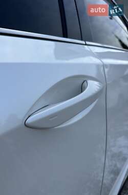 Внедорожник / Кроссовер Lexus RX 2022 в Киеве