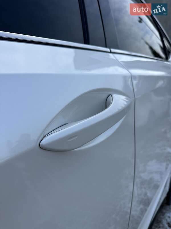 Внедорожник / Кроссовер Lexus RX 2022 в Киеве