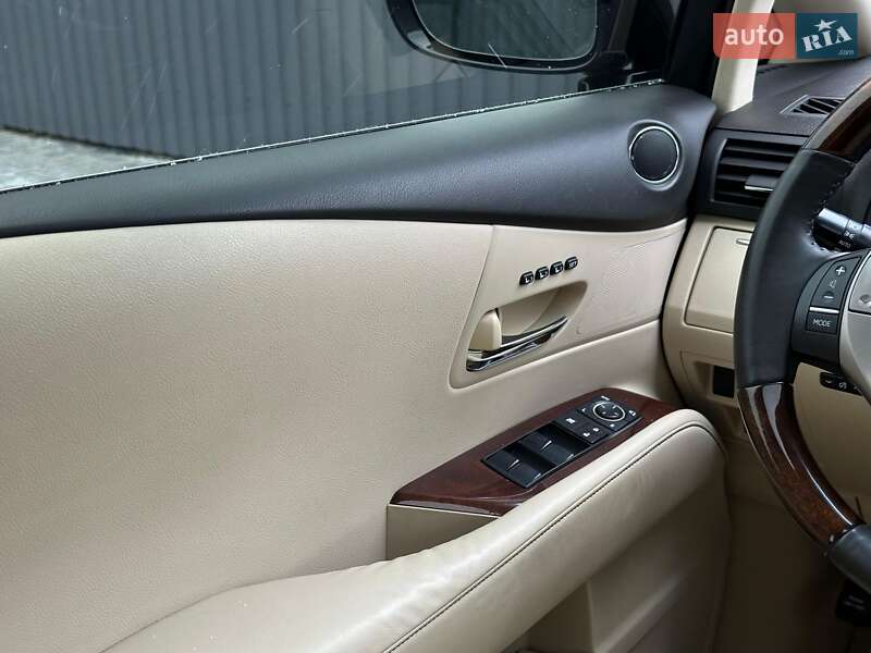 Внедорожник / Кроссовер Lexus RX 2013 в Харькове