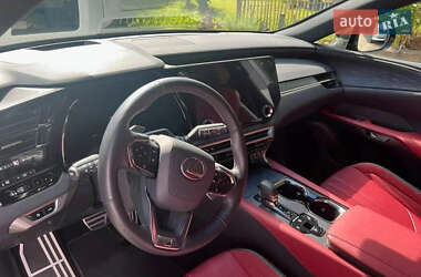 Внедорожник / Кроссовер Lexus RX 2023 в Вапнярке