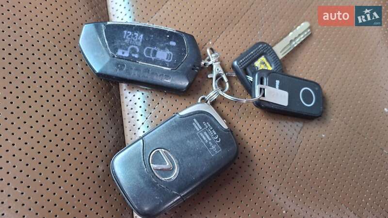 Внедорожник / Кроссовер Lexus RX 2015 в Харькове
