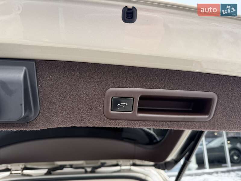 Внедорожник / Кроссовер Lexus RX 2016 в Днепре фото 17 Внедорожник / Кроссовер Lexus RX 2016 в Днепре