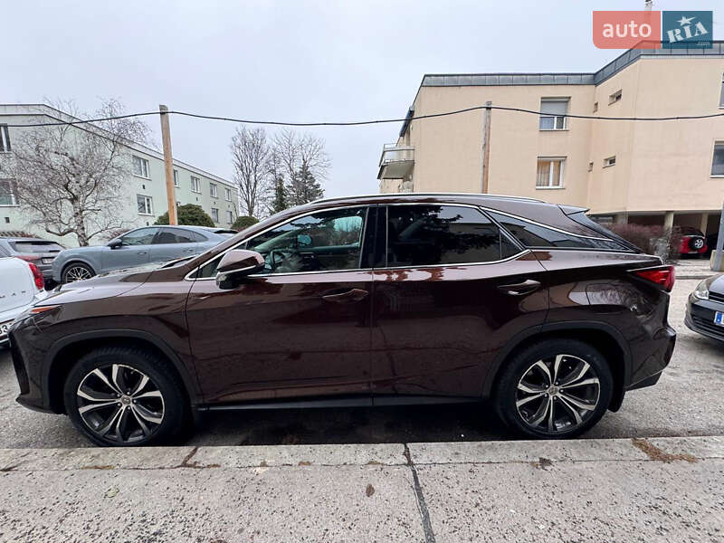 Позашляховик / Кросовер Lexus RX 2017 в Львові