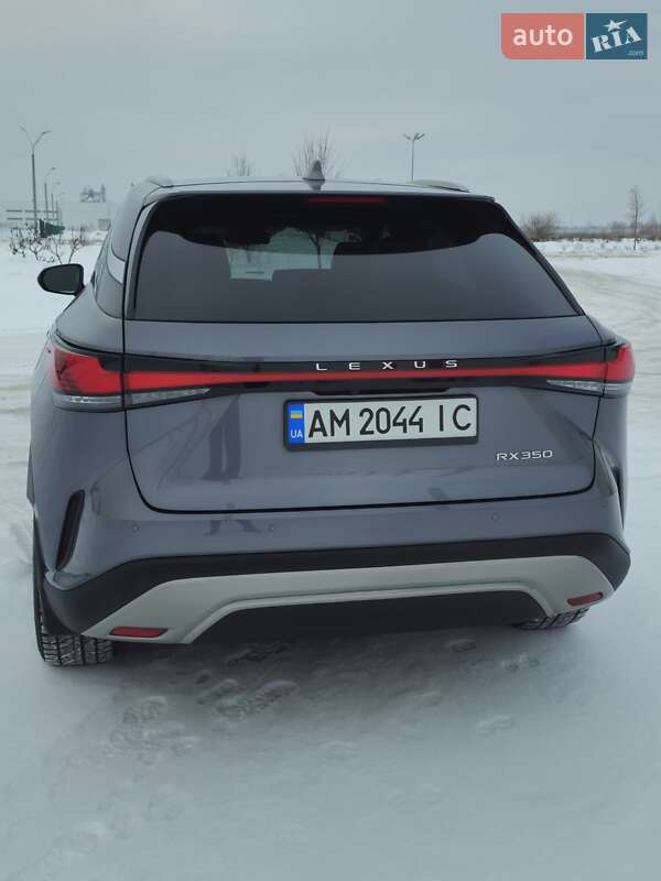 Внедорожник / Кроссовер Lexus RX 2023 в Коростене