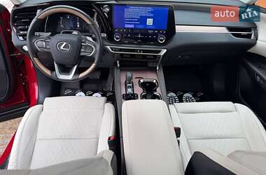 Позашляховик / Кросовер Lexus RX 2023 в Івано-Франківську